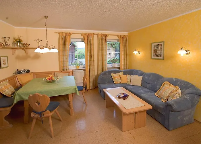 Huebner Apartman